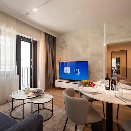 Boutique 4*